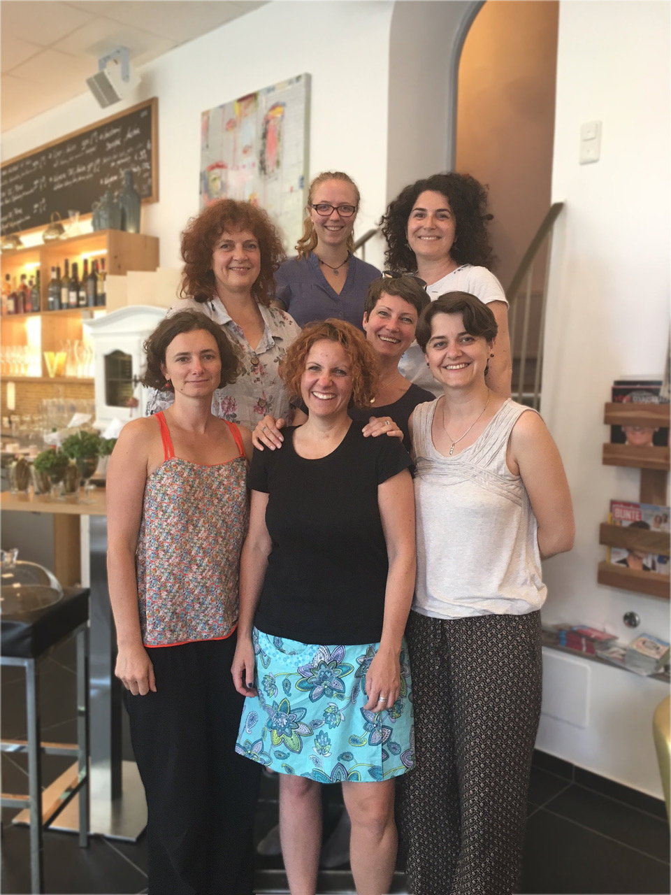 Claudia Burmeister, Marina Genze, Sarah Nerb (hinten links), Kathrin Müller, Katrin Dehner, Johanna Schnell, Henriette Zackel